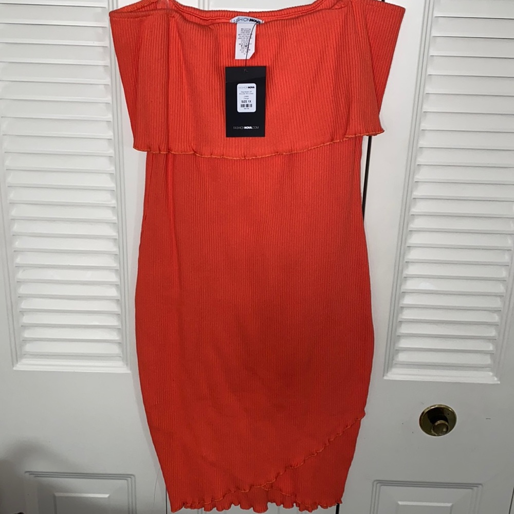 Orange sleeveless Dress